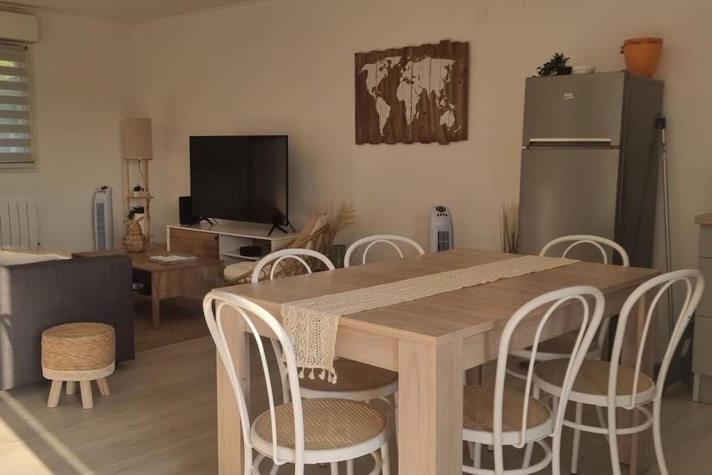 Maison Au Calme Entre Collegues Ou Famille - La Boheme - Saint-Seurin-sur-l'Isle Bagian luar foto